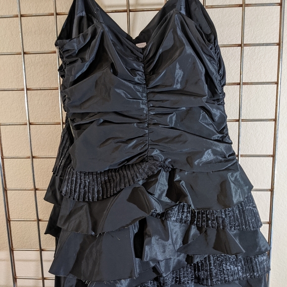XXI Formal (Forever 21) mini dress w/ spag straps. Size: 8. Goth/Punk/Black - Picture 5 of 16